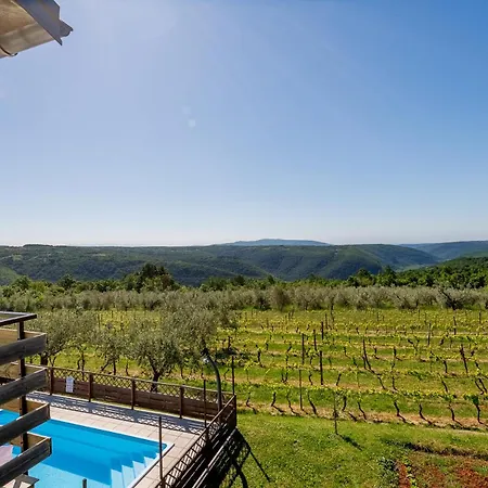Jadranka With Private Pool & Valley View In Istria Apartment *