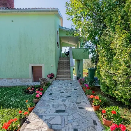 Apartament Jadranka With Private Pool & Valley View In Istria Gorica (Istria)