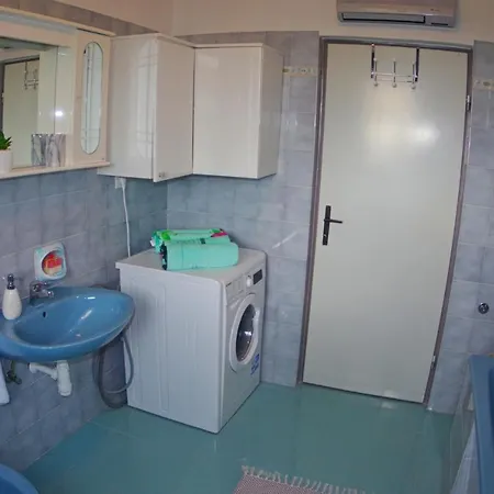 Jadranka, Sutivanac - Risi